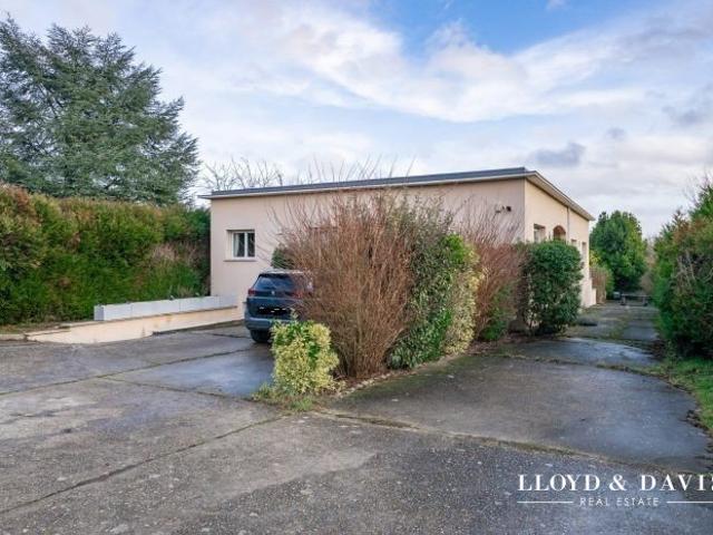 Maison 7 pièces 195 m²