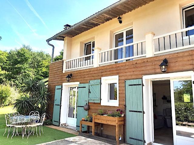 Maison 7 pièces 195 m²