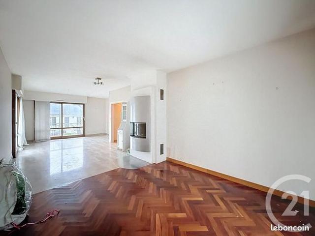 Maison 7 pièces 195 m²