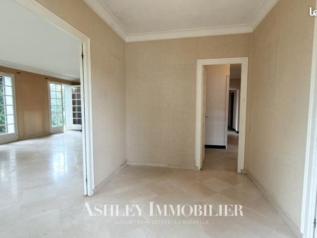 Maison 7 pièces 195 m²