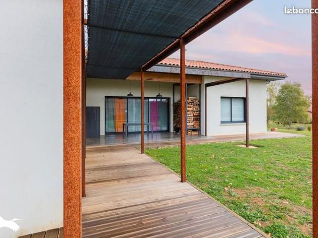 Maison 7 pièces 195 m²