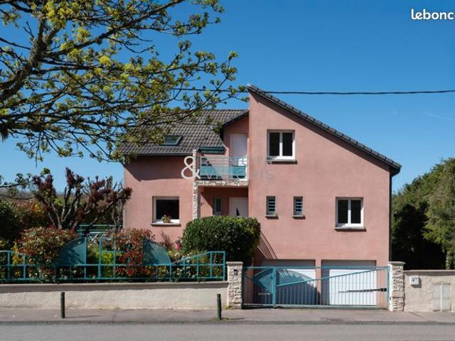 Maison 7 pièces 195 m²