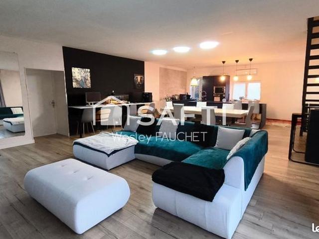 Maison 7 pièces 195 m²