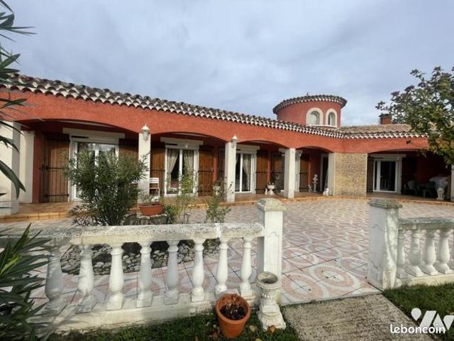Maison 7 pièces 195 m²