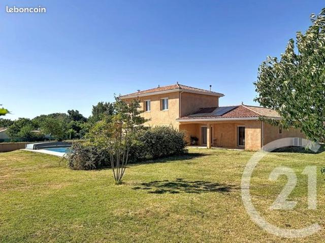 Maison 7 pièces 195 m²