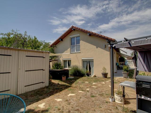 Maison 7 pièces 195 m²