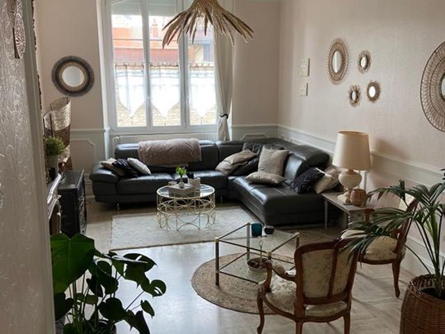 Maison 7 pièces, 195 m² à louer à Chaumont 52000