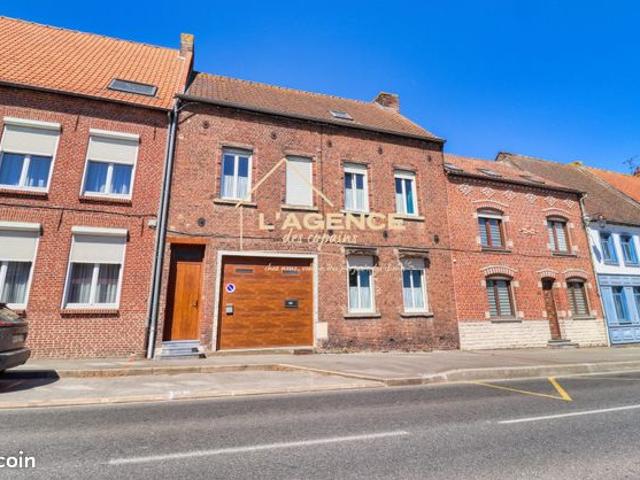Maison 7 pièces 196 m²