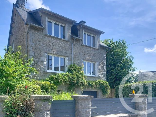 Maison 7 pièces 196 m²