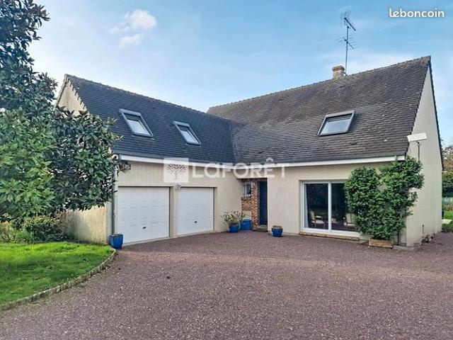 Maison 7 pièces 196 m²