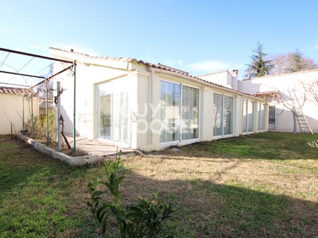 Maison 7 pièces 196 m²
