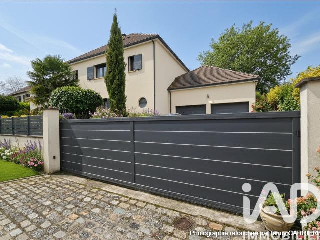 Maison 7 pièces 196 m²