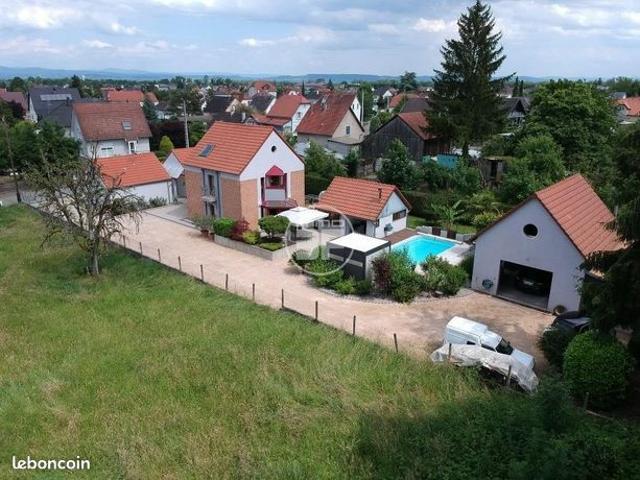Maison 7 pièces 196 m²