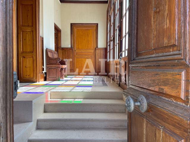 Maison 7 pièces 196 m²