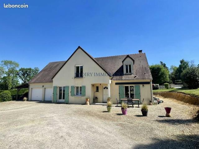 Maison 7 pièces 196 m²