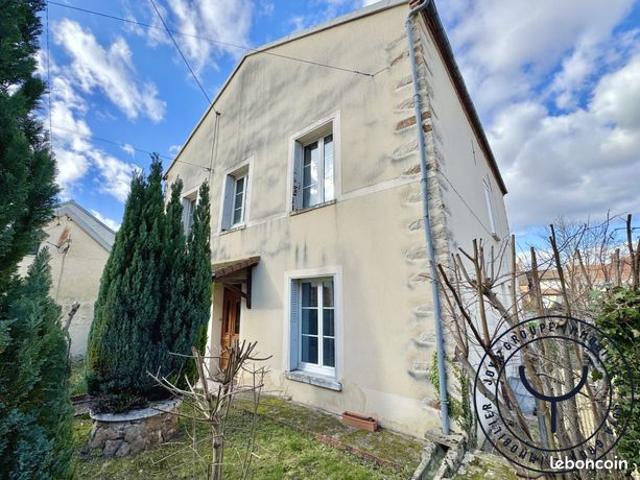 Maison 7 pièces 196 m²