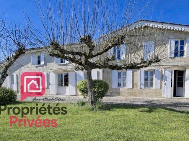 Maison 7 pièces 197 m²