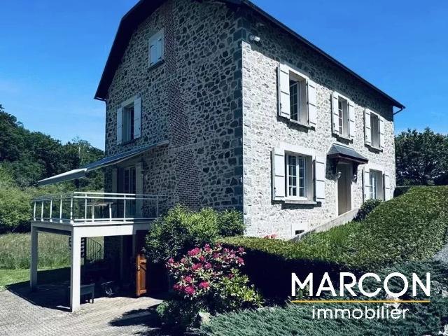 Maison 7 pièces 197 m²