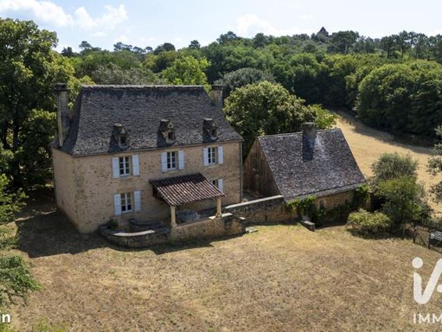 Maison 7 pièces 197 m²