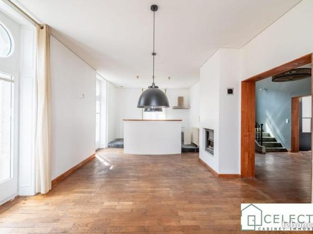 Maison 7 pièces 197 m²