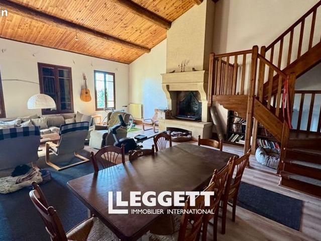 Maison 7 pièces 197 m²