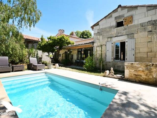 Maison 7 pièces 197 m²
