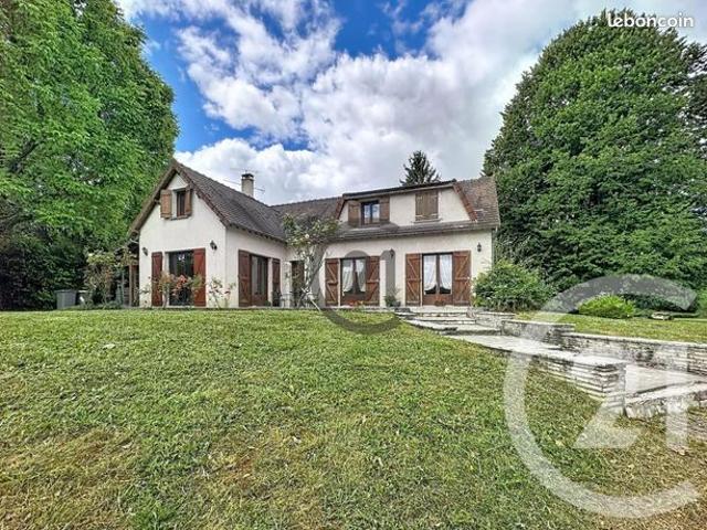 Maison 7 pièces 197 m²