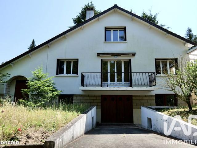 Maison 7 pièces 197 m²