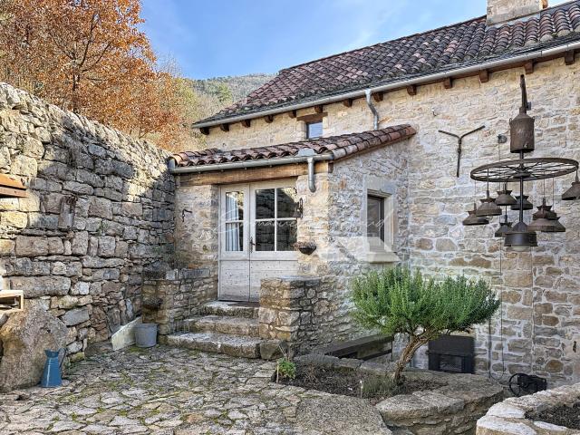 Maison 7 pièces 197 m²