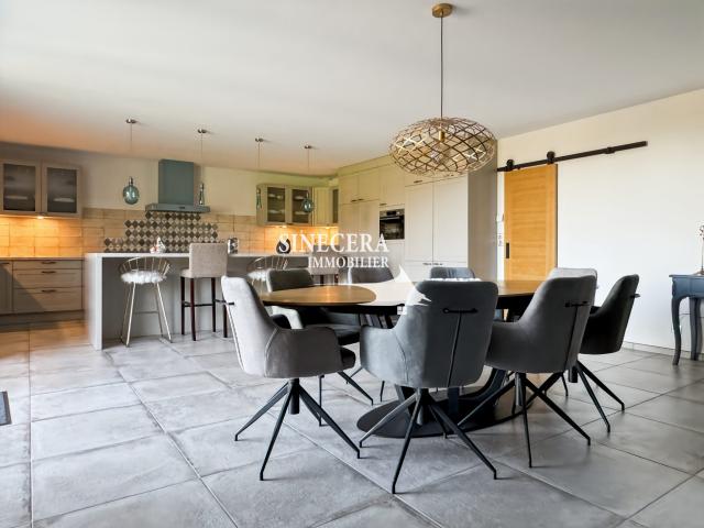 Maison 7 pièces 197 m²