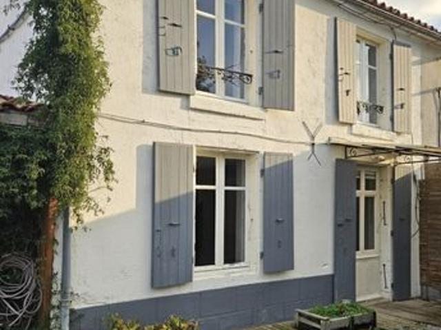 Maison 7 pièces 197 m²