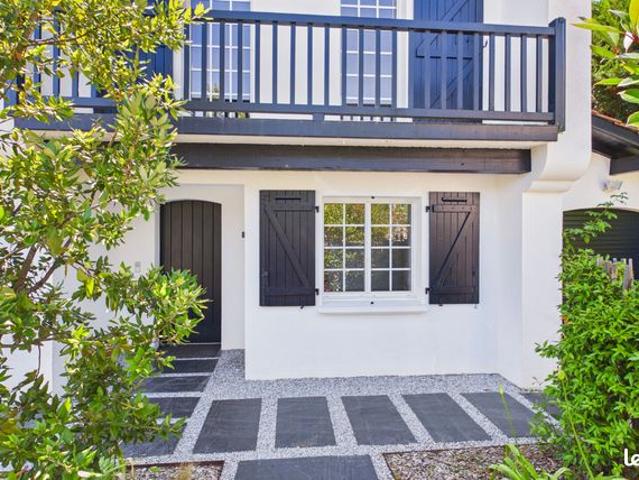 Maison 7 pièces 197 m²