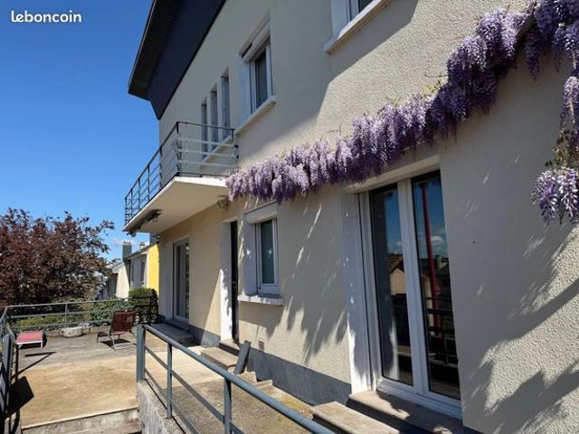 Maison 7 pièces 197 m²