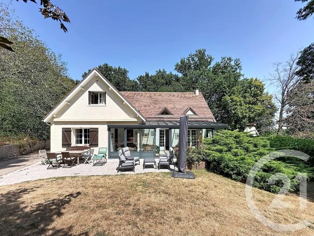 Maison 7 pièces 197 m²