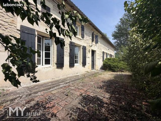 Maison 7 pièces 198 m²