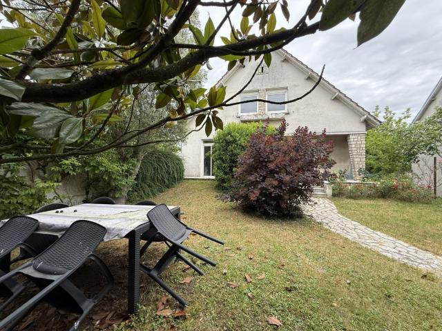 Maison 7 pièces 198 m²