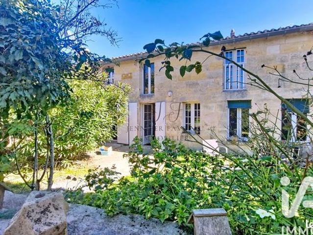 Maison 7 pièces 198 m²