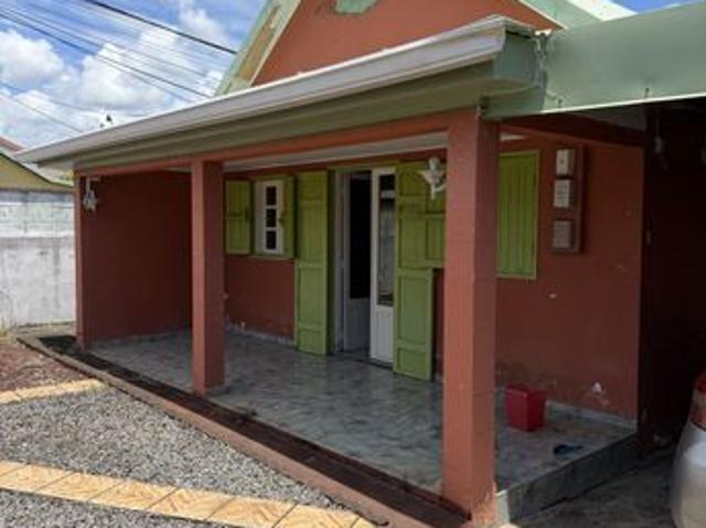 Maison 7 pièces 198 m²