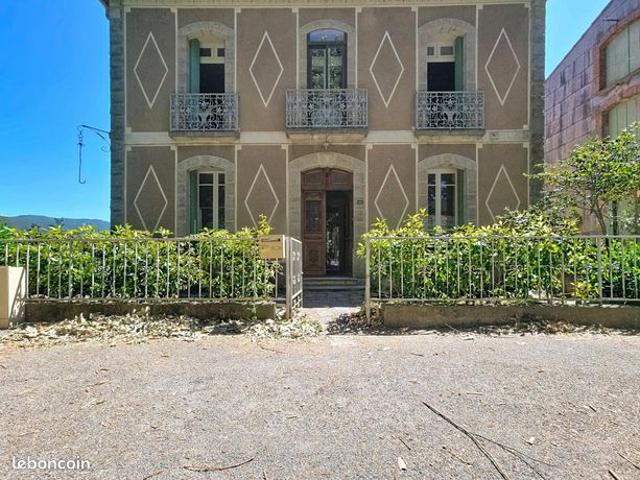 Maison 7 pièces 198 m²