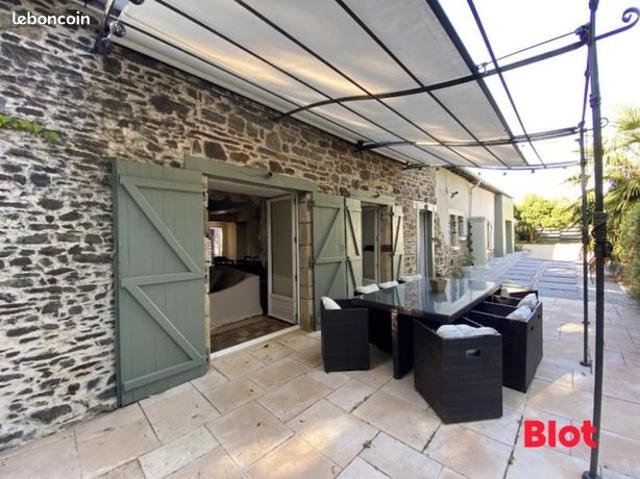 Maison 7 pièces 198 m²