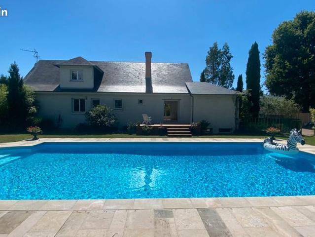 Maison 7 pièces 198 m²