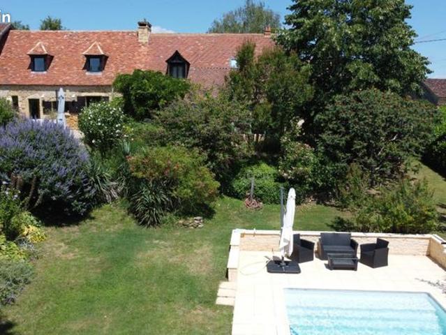 Maison 7 pièces 198 m²