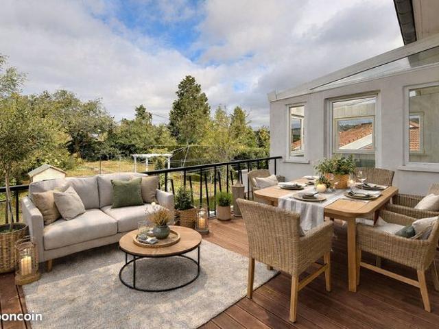 Maison 7 pièces 198 m²