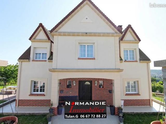 Maison 7 pièces 198 m²