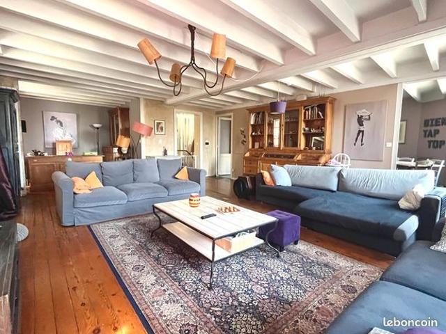 Maison 7 pièces 198 m²