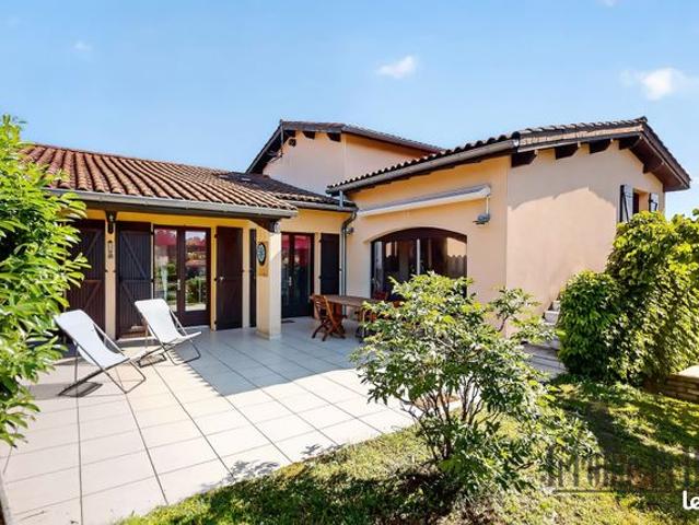 Maison 7 pièces 198 m²