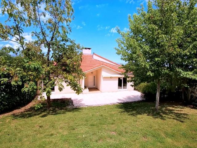 Maison 7 pièces 198 m²