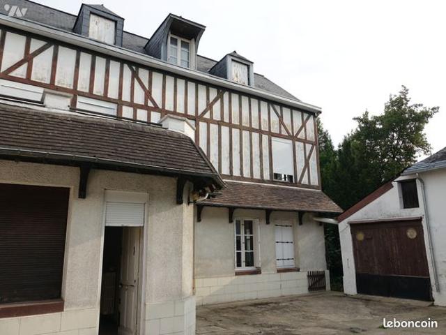 Maison 7 pièces 198 m²