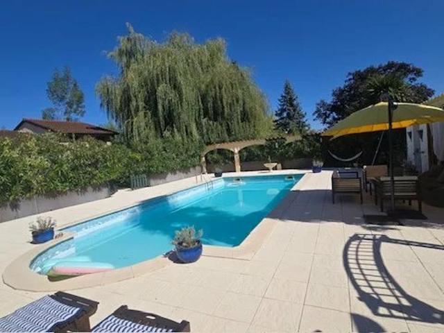 Maison 7 pièces 198 m²