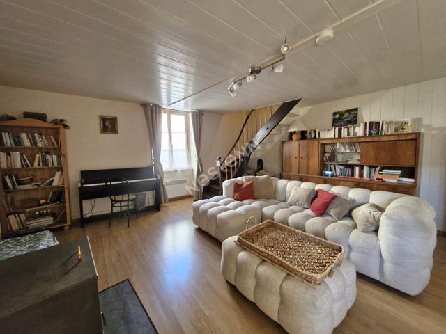 Maison 7 pièces 199 m²
